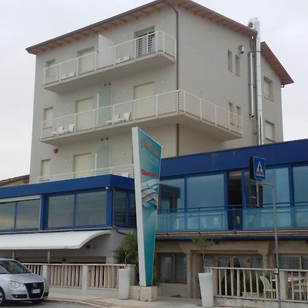 Gabbiano Hotel Civitanova Marche Esterno foto