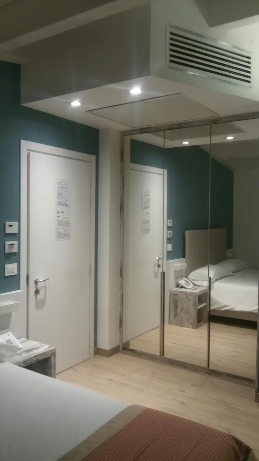 Gabbiano Hotel Civitanova Marche Esterno foto