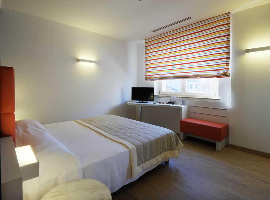 Gabbiano Hotel Civitanova Marche Esterno foto